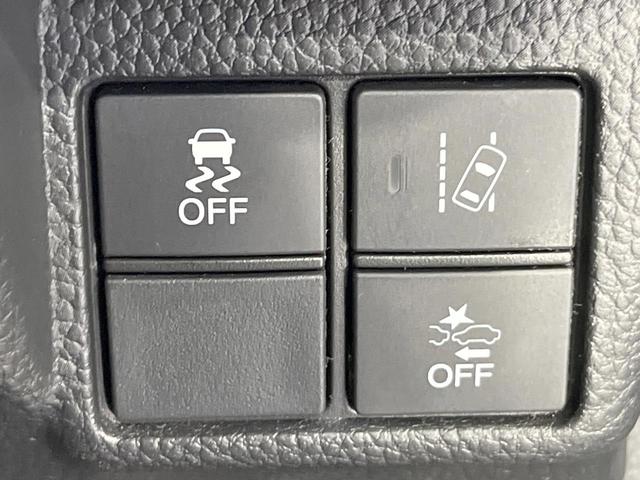 N-BOXカスタム G・EXホンダセンシング 純正SDナビ バックカメラ 衝突被害軽減システム レーダークルーズ ドラレコ スマートキー LEDヘッド ビルトインETC 純正14インチアルミ 車線逸脱警報 オートライト オートエアコン(41枚目)