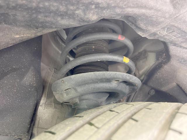 ハリアー Z フルエアロ バックカメラ 衝突被害軽減システム 禁煙車 電動リアゲート ハーフレザーシート パワーシート コーナーセンサー スマートキー LEDヘッド ETC2.0 クルコン 純正19インチアルミ(21枚目)