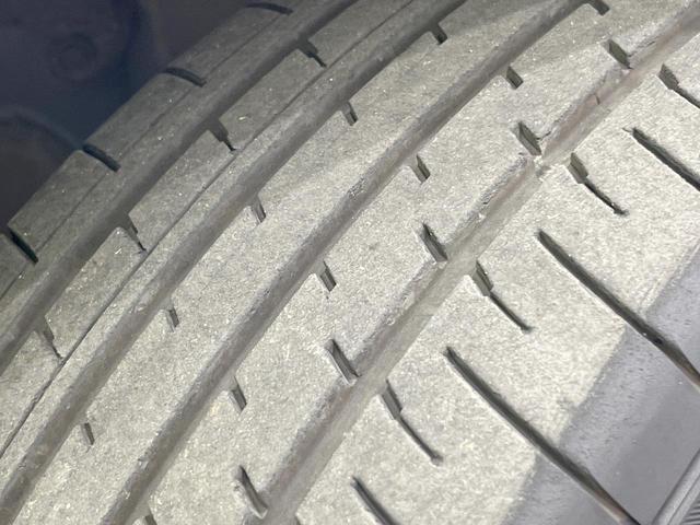 ハリアー Z フルエアロ バックカメラ 衝突被害軽減システム 禁煙車 電動リアゲート ハーフレザーシート パワーシート コーナーセンサー スマートキー LEDヘッド ETC2.0 クルコン 純正19インチアルミ(31枚目)