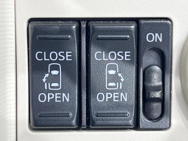 ムーヴキャンバス Xメイクアップリミテッド SAIII SDナビ 衝突被害軽減システム 両側電動ドア 全周囲カメラ スマートキー オートライト ETC オートハイビーム オートエアコン Bluetooth CD フルセグ LEDフォグ(6枚目)