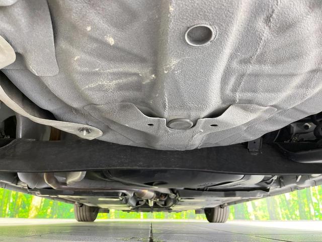 ノート S 純正SDナビ 全周囲カメラ 衝突被害軽減システム 禁煙車 ドラレコ コーナーセンサー スマートキー ビルトインETC 車線逸脱警報 オートライト オートエアコン Bluetooth CD フルセグ(19枚目)