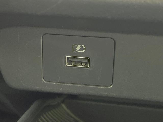 ノート S 純正SDナビ 全周囲カメラ 衝突被害軽減システム 禁煙車 ドラレコ コーナーセンサー スマートキー ビルトインETC 車線逸脱警報 オートライト オートエアコン Bluetooth CD フルセグ(43枚目)