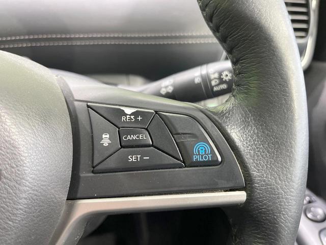 セレナ ハイウェイスター 純正ナビ 衝突被害軽減システム プロパイロット 両側電動ドア 後席モニター 全周囲カメラ コーナーセンサー スマートキー ビルトインETC 純正16インチアルミ 車線逸脱警報 オートライト(6枚目)