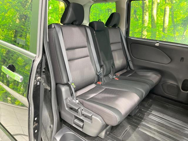 セレナ ハイウェイスター 純正ナビ 衝突被害軽減システム プロパイロット 両側電動ドア 後席モニター 全周囲カメラ コーナーセンサー スマートキー ビルトインETC 純正16インチアルミ 車線逸脱警報 オートライト(9枚目)