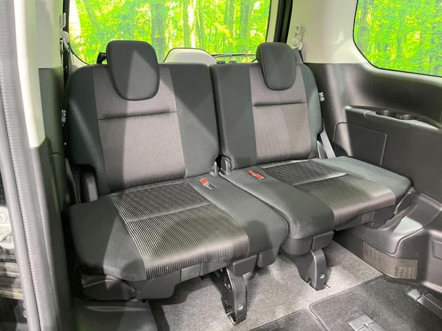 セレナ ハイウェイスター 純正ナビ 衝突被害軽減システム プロパイロット 両側電動ドア 後席モニター 全周囲カメラ コーナーセンサー スマートキー ビルトインETC 純正16インチアルミ 車線逸脱警報 オートライト(10枚目)