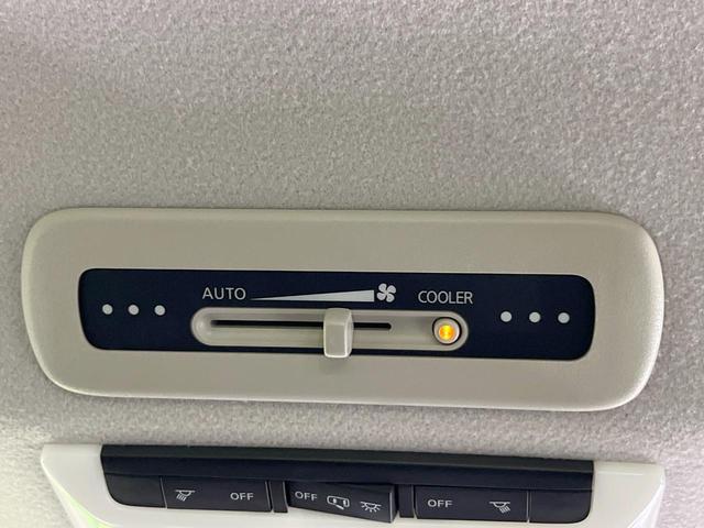 セレナ ハイウェイスター 純正ナビ 衝突被害軽減システム プロパイロット 両側電動ドア 後席モニター 全周囲カメラ コーナーセンサー スマートキー ビルトインETC 純正16インチアルミ 車線逸脱警報 オートライト(57枚目)