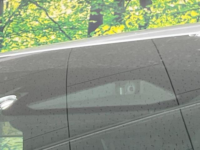 �y�g���^�Z�[�t�e�B�Z���X�z���s���ɑO���̎ԗ�����F�����A�Փ˂������Ȏ��͌x��ƃu���[�L�ŏՓˉ���Ɣ�Q�y�����A�V�X�g�B�����S�Ƀh���C�u�����y���݂��������܂��B