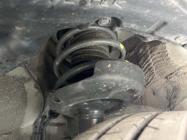 カローラツーリング アクティブスポーツ 純正ナビ機能付DA 衝突被害軽減システム レーダークルーズ バックカメラ スマートキー LEDヘッド ETC2.0 コーナーセンサー 純正17インチアルミ オートハイビーム 車線逸脱警報(23枚目)