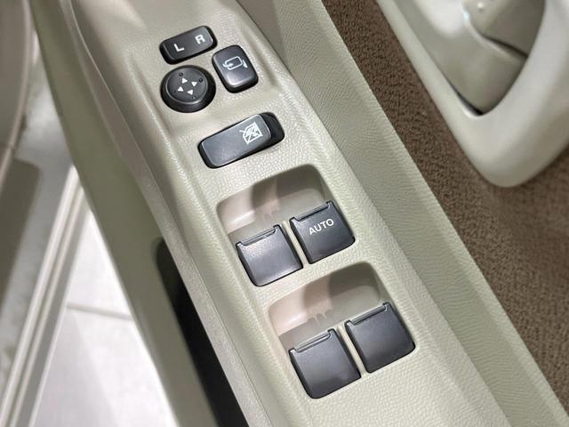 ルークス E 純正SDナビ スマートキー 両側スライドドア 電動格納ミラー CD 地デジ パワーウィンドウ パワーステアリング トラクションコントロール(6枚目)