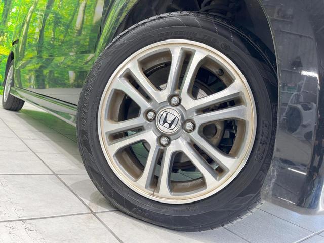 N-BOXカスタム G・Aパッケージ 両側電動ドア SDナビ バックカメラ 衝突被害軽減システム 禁煙車 スマートキー HIDヘッド ETC 純正14インチアルミ オートライト オートエアコン CD 地デジ(13枚目)