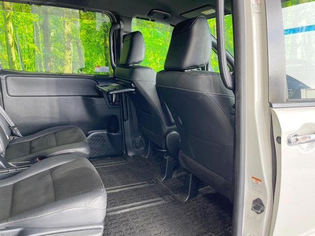 ノア Si ダブルバイビーIII 衝突被害軽減システム 両側電動ドア 後席モニター ハーフレザーシート ドラレコ コーナーセンサー スマートキー LEDヘッド ビルトインETC クルコン 純正16インチアルミ(54枚目)