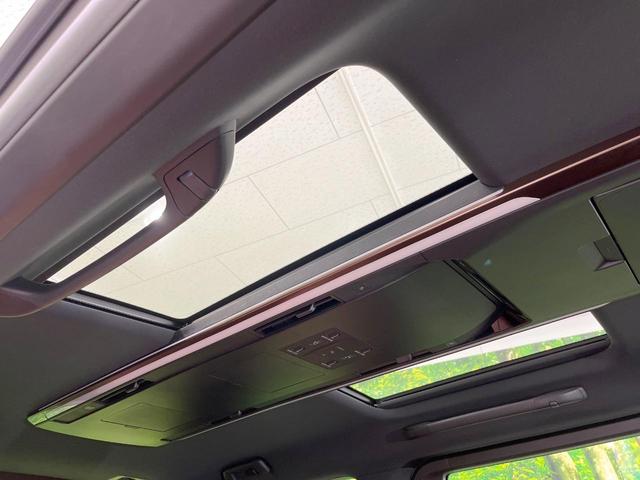 ヴェルファイアハイブリッド Z プレミア サンルーフ 両側電動ドア 後席モニター サイド・バックカメラ 衝突被害軽減システム レーダークルーズ 禁煙車 電動リアゲート レザーシート 前席シートエアコン リアシートエアコン 前後席パワーシート(5枚目)