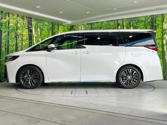 ヴェルファイアハイブリッド Z プレミア サンルーフ 両側電動ドア 後席モニター サイド・バックカメラ 衝突被害軽減システム レーダークルーズ 禁煙車 電動リアゲート レザーシート 前席シートエアコン リアシートエアコン 前後席パワーシート(22枚目)