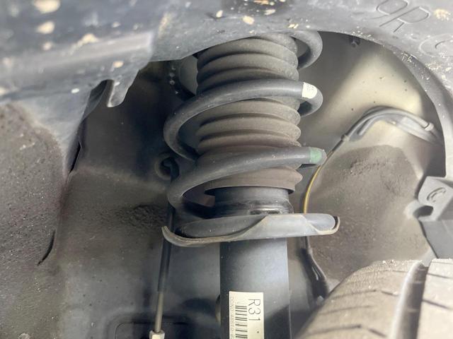 タフト Ｇ　クロムベンチャー　ガラスルーフ　純正ＳＤナビ　衝突被害軽減システム　全周囲カメラ　ドラレコ　コーナーセンサー　スマートキー　ＬＥＤヘッド　ＥＴＣ　純正１５インチアルミ　オートライト　オートエアコン　Ｂｌｕｅｔｏｏｔｈ（20枚目）