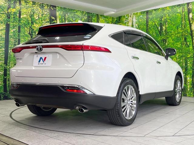 ハリアー Ｚ　レザーパッケージ　バックカメラ　衝突被害軽減システム　禁煙車　電動リアゲート　レザーシート　前席シートエアコン　コーナーセンサー　スマートキー　ＬＥＤヘッド　ＥＴＣ２．０　クルコン　純正１９インチアルミ（6枚目）