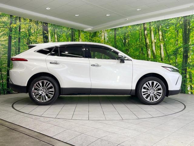 ハリアー Ｚ　レザーパッケージ　バックカメラ　衝突被害軽減システム　禁煙車　電動リアゲート　レザーシート　前席シートエアコン　コーナーセンサー　スマートキー　ＬＥＤヘッド　ＥＴＣ２．０　クルコン　純正１９インチアルミ（7枚目）