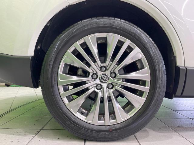 ハリアー Ｚ　レザーパッケージ　バックカメラ　衝突被害軽減システム　禁煙車　電動リアゲート　レザーシート　前席シートエアコン　コーナーセンサー　スマートキー　ＬＥＤヘッド　ＥＴＣ２．０　クルコン　純正１９インチアルミ（18枚目）