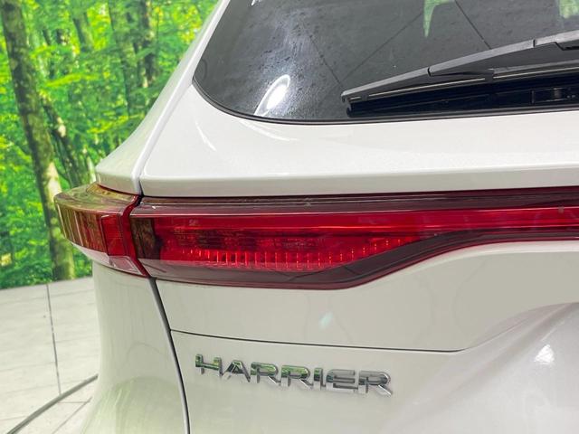 ハリアー Ｚ　レザーパッケージ　バックカメラ　衝突被害軽減システム　禁煙車　電動リアゲート　レザーシート　前席シートエアコン　コーナーセンサー　スマートキー　ＬＥＤヘッド　ＥＴＣ２．０　クルコン　純正１９インチアルミ（22枚目）