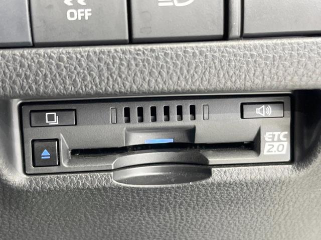 ハリアー Ｚ　レザーパッケージ　バックカメラ　衝突被害軽減システム　禁煙車　電動リアゲート　レザーシート　前席シートエアコン　コーナーセンサー　スマートキー　ＬＥＤヘッド　ＥＴＣ２．０　クルコン　純正１９インチアルミ（34枚目）