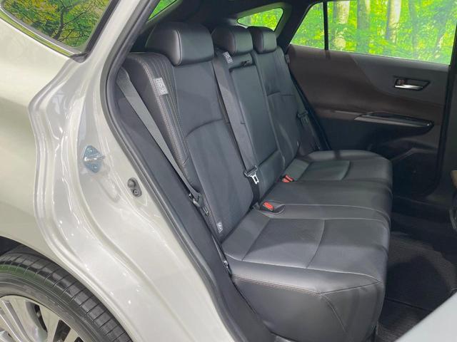 ハリアー Ｚ　レザーパッケージ　バックカメラ　衝突被害軽減システム　禁煙車　電動リアゲート　レザーシート　前席シートエアコン　コーナーセンサー　スマートキー　ＬＥＤヘッド　ＥＴＣ２．０　クルコン　純正１９インチアルミ（56枚目）