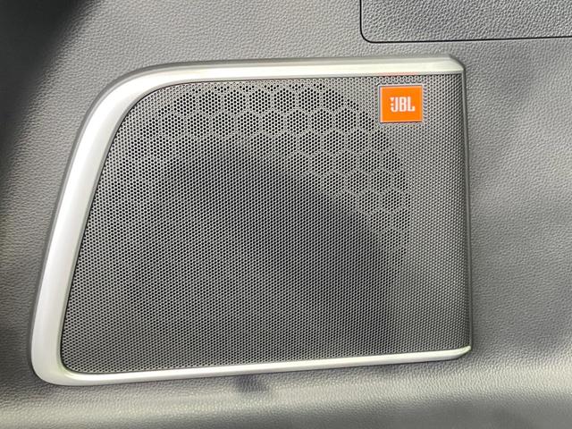 ハリアー Ｚ　レザーパッケージ　バックカメラ　衝突被害軽減システム　禁煙車　電動リアゲート　レザーシート　前席シートエアコン　コーナーセンサー　スマートキー　ＬＥＤヘッド　ＥＴＣ２．０　クルコン　純正１９インチアルミ（62枚目）