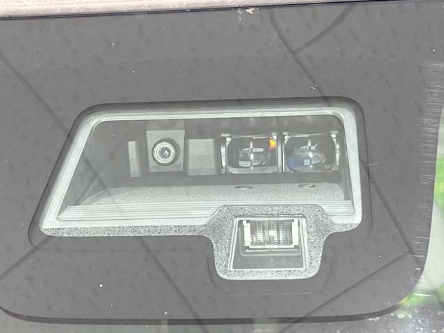 �y�X�}�[�g�u���[�L�T�|�[�g�z���s���ɑO���̎ԗ�����F�����A�Փ˂������Ȏ��͌x��ƃu���[�L�ŏՓˉ���Ɣ�Q�y�����A�V�X�g�B�����S�Ƀh���C�u�����y���݂��������܂��B