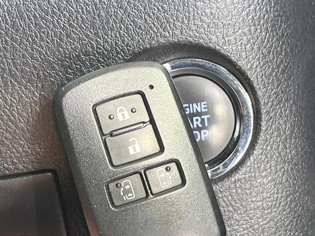 ヴェルファイア ２．５Ｚ　両側電動ドア　ＢＩＧ－Ｘ１１インチナビ　後席モニター　バックカメラ　禁煙車　ドラレコ　コーナーセンサー　スマートキー　ＨＩＤヘッド　ＥＴＣ　純正１８インチアルミ　オートライト　デュアルエアコン（8枚目）