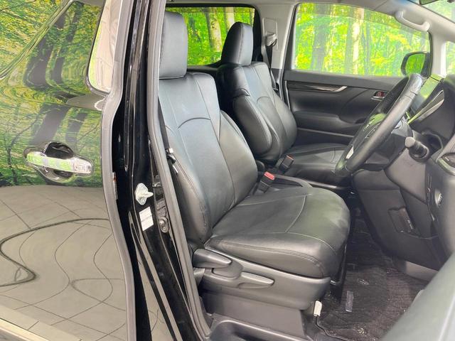 ヴェルファイア ２．５Ｚ　両側電動ドア　ＢＩＧ－Ｘ１１インチナビ　後席モニター　バックカメラ　禁煙車　ドラレコ　コーナーセンサー　スマートキー　ＨＩＤヘッド　ＥＴＣ　純正１８インチアルミ　オートライト　デュアルエアコン（9枚目）