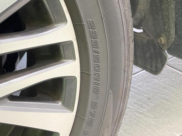 ヴェルファイア ２．５Ｚ　両側電動ドア　ＢＩＧ－Ｘ１１インチナビ　後席モニター　バックカメラ　禁煙車　ドラレコ　コーナーセンサー　スマートキー　ＨＩＤヘッド　ＥＴＣ　純正１８インチアルミ　オートライト　デュアルエアコン（33枚目）