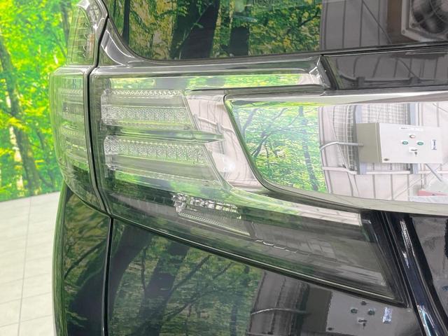 ヴェルファイア ２．５Ｚ　両側電動ドア　ＢＩＧ－Ｘ１１インチナビ　後席モニター　バックカメラ　禁煙車　ドラレコ　コーナーセンサー　スマートキー　ＨＩＤヘッド　ＥＴＣ　純正１８インチアルミ　オートライト　デュアルエアコン（34枚目）