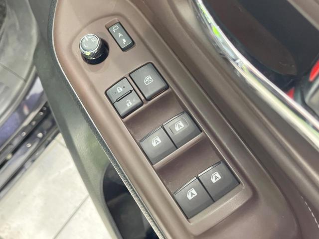 エスクァイア ハイブリッドGi 両側電動ドア 純正SDナビ バックカメラ 禁煙車 ハーフレザーシート ドラレコ コーナーセンサー スマートキー LEDヘッド ビルトインETC クルコン 純正16インチアルミ オートライト(50枚目)