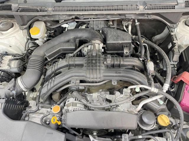 インプレッサスポーツ ２．０ｉ－Ｌアイサイト　純正ＳＤナビ　バックカメラ　衝突被害軽減システム　レーダークルーズ　禁煙車　スマートキー　ＨＩＤヘッド　ＥＴＣ　純正１７インチアルミ　オートライト　デュアルエアコン　Ｂｌｕｅｔｏｏｔｈ　ＣＤ（18枚目）