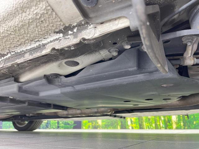 インプレッサスポーツ ２．０ｉ－Ｌアイサイト　純正ＳＤナビ　バックカメラ　衝突被害軽減システム　レーダークルーズ　禁煙車　スマートキー　ＨＩＤヘッド　ＥＴＣ　純正１７インチアルミ　オートライト　デュアルエアコン　Ｂｌｕｅｔｏｏｔｈ　ＣＤ（29枚目）