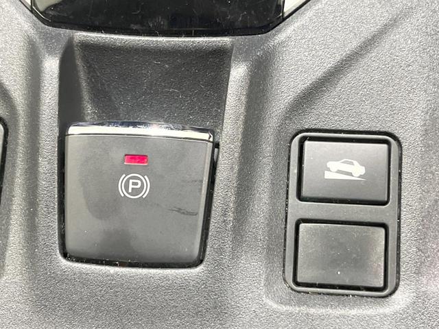 インプレッサスポーツ ２．０ｉ－Ｌアイサイト　純正ＳＤナビ　バックカメラ　衝突被害軽減システム　レーダークルーズ　禁煙車　スマートキー　ＨＩＤヘッド　ＥＴＣ　純正１７インチアルミ　オートライト　デュアルエアコン　Ｂｌｕｅｔｏｏｔｈ　ＣＤ（42枚目）