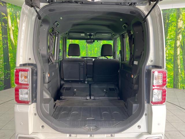 ���i�̂���������ʋ΁A���}���ɏ\���ȉ׎��X�y�[�X���m�ۂ��Ă���܂��B�Z�J���h�V�[�g��|���ƁA�傫�ȉו��̐ύڂ��\�ł���