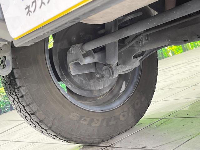 ジムニー ＸＣ　４ＷＤ　ＭＴ車　ＳＤナビ　バックカメラ　衝突被害軽減システム　禁煙車　スマートキー　ＬＥＤヘッド　ＥＴＣ　クルコン　純正１６インチアルミ　オートライト　デュアルエアコン　Ｂｌｕｅｔｏｏｔｈ　ＣＤ（33枚目）