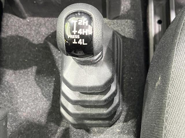 ジムニー ＸＣ　４ＷＤ　ＳＤナビ　バックカメラ　衝突被害軽減システム　禁煙車　スマートキー　ＬＥＤヘッド　ビルトインＥＴＣ　クルコン　純正１６インチアルミ　車線逸脱警報　オートライト　オートエアコン（7枚目）