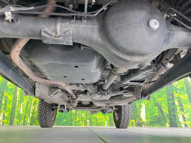 ジムニー ＸＣ　４ＷＤ　ＳＤナビ　バックカメラ　衝突被害軽減システム　禁煙車　スマートキー　ＬＥＤヘッド　ビルトインＥＴＣ　クルコン　純正１６インチアルミ　車線逸脱警報　オートライト　オートエアコン（19枚目）