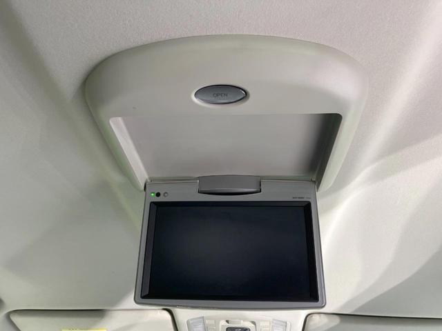 ヴェルファイア ２．４Ｚ　プラチナセレクションＩＩ　両側電動ドア　後席モニター　バックカメラ　禁煙車　コーナーセンサー　スマートキー　ＨＩＤヘッド　ビルトインＥＴＣ　純正１８インチアルミ　オートライト　デュアルエアコン　リアエアコン（4枚目）