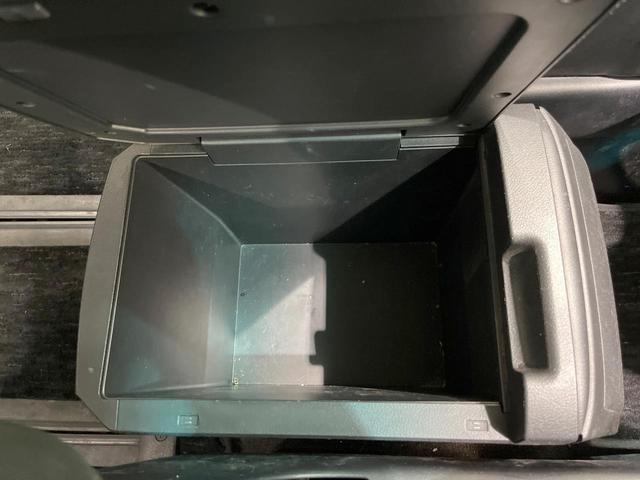 ヴェルファイア ２．４Ｚ　プラチナセレクションＩＩ　両側電動ドア　後席モニター　バックカメラ　禁煙車　コーナーセンサー　スマートキー　ＨＩＤヘッド　ビルトインＥＴＣ　純正１８インチアルミ　オートライト　デュアルエアコン　リアエアコン（43枚目）