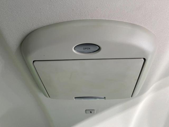 ヴェルファイア ２．４Ｚ　プラチナセレクションＩＩ　両側電動ドア　後席モニター　バックカメラ　禁煙車　コーナーセンサー　スマートキー　ＨＩＤヘッド　ビルトインＥＴＣ　純正１８インチアルミ　オートライト　デュアルエアコン　リアエアコン（54枚目）