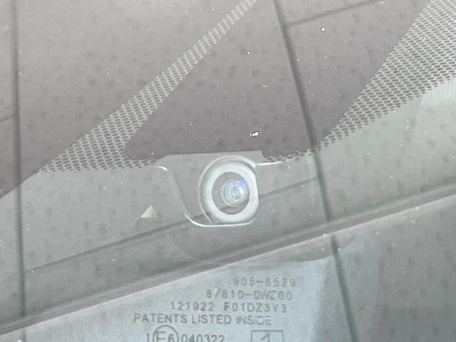 ＲＡＶ４ Ｇ　Ｚパッケージ　４ＷＤ　全周囲カメラ　衝突被害軽減システム　レーダークルーズ　禁煙車　電動リアゲート　ハーフレザーシート　パワーシート　ドラレコ　コーナーセンサー　スマートキー　ＬＥＤヘッド　ビルトインＥＴＣ（6枚目）