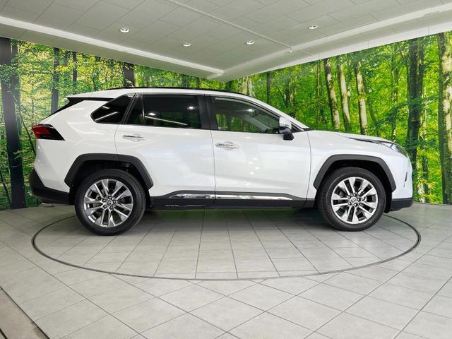 ＲＡＶ４ Ｇ　Ｚパッケージ　４ＷＤ　全周囲カメラ　衝突被害軽減システム　レーダークルーズ　禁煙車　電動リアゲート　ハーフレザーシート　パワーシート　ドラレコ　コーナーセンサー　スマートキー　ＬＥＤヘッド　ビルトインＥＴＣ（24枚目）