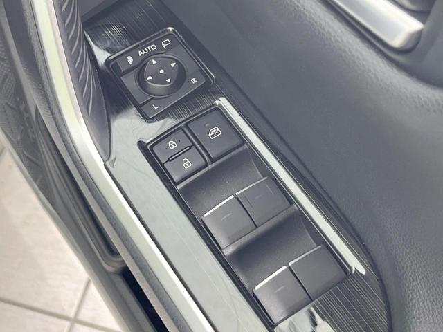 ＲＡＶ４ Ｇ　Ｚパッケージ　４ＷＤ　全周囲カメラ　衝突被害軽減システム　レーダークルーズ　禁煙車　電動リアゲート　ハーフレザーシート　パワーシート　ドラレコ　コーナーセンサー　スマートキー　ＬＥＤヘッド　ビルトインＥＴＣ（56枚目）