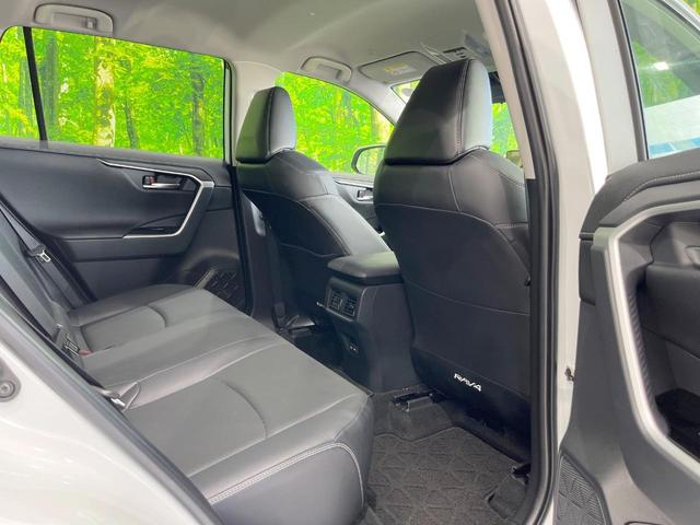 ＲＡＶ４ Ｇ　Ｚパッケージ　４ＷＤ　全周囲カメラ　衝突被害軽減システム　レーダークルーズ　禁煙車　電動リアゲート　ハーフレザーシート　パワーシート　ドラレコ　コーナーセンサー　スマートキー　ＬＥＤヘッド　ビルトインＥＴＣ（59枚目）