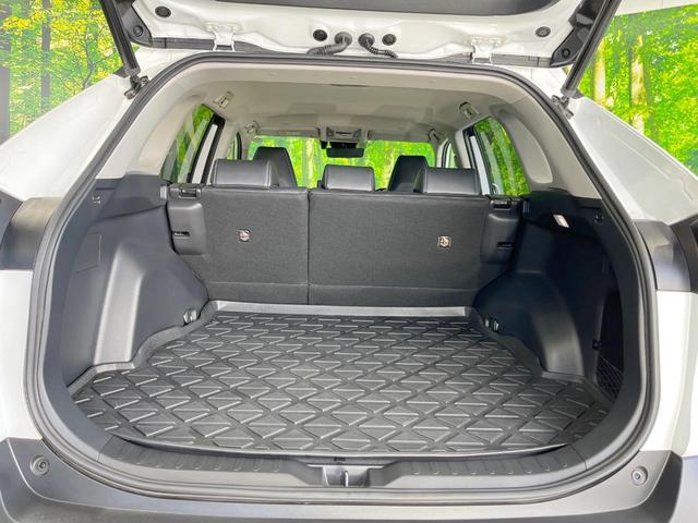 ＲＡＶ４ Ｇ　Ｚパッケージ　４ＷＤ　全周囲カメラ　衝突被害軽減システム　レーダークルーズ　禁煙車　電動リアゲート　ハーフレザーシート　パワーシート　ドラレコ　コーナーセンサー　スマートキー　ＬＥＤヘッド　ビルトインＥＴＣ（62枚目）