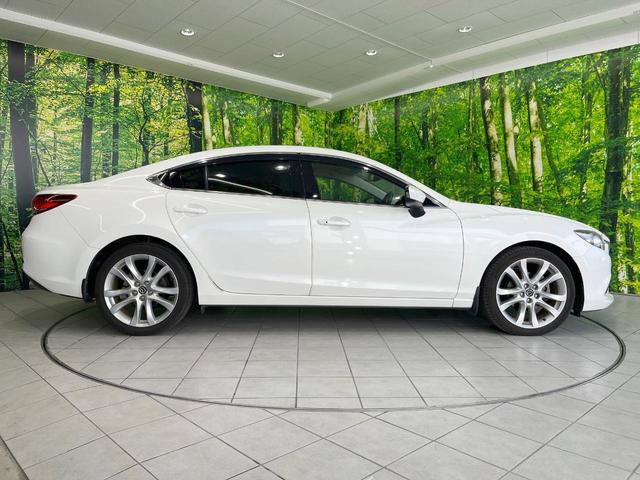 アテンザセダン ２０Ｓ　純正ＳＤナビ　バックカメラ　禁煙車　スマートキー　ＨＩＤヘッド　クルコン　純正１９インチアルミ　オートライト　デュアルエアコン　Ｂｌｕｅｔｏｏｔｈ　ＣＤ　ＤＶＤ再生　フルセグ　パドルシフト（23枚目）