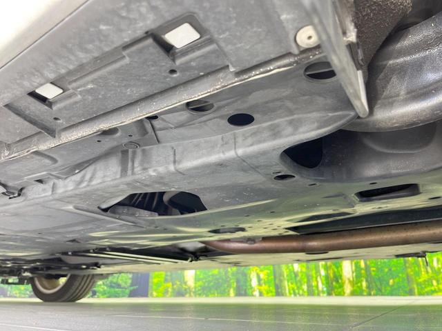 アテンザセダン ２０Ｓ　純正ＳＤナビ　バックカメラ　禁煙車　スマートキー　ＨＩＤヘッド　クルコン　純正１９インチアルミ　オートライト　デュアルエアコン　Ｂｌｕｅｔｏｏｔｈ　ＣＤ　ＤＶＤ再生　フルセグ　パドルシフト（30枚目）