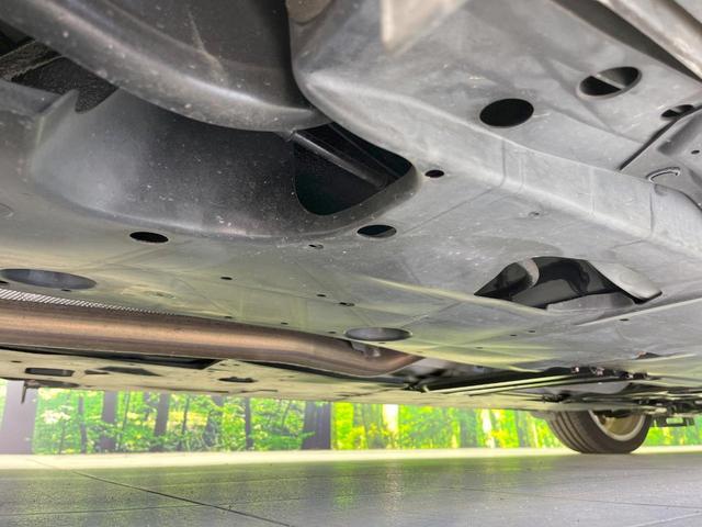 アテンザセダン ２０Ｓ　純正ＳＤナビ　バックカメラ　禁煙車　スマートキー　ＨＩＤヘッド　クルコン　純正１９インチアルミ　オートライト　デュアルエアコン　Ｂｌｕｅｔｏｏｔｈ　ＣＤ　ＤＶＤ再生　フルセグ　パドルシフト（31枚目）