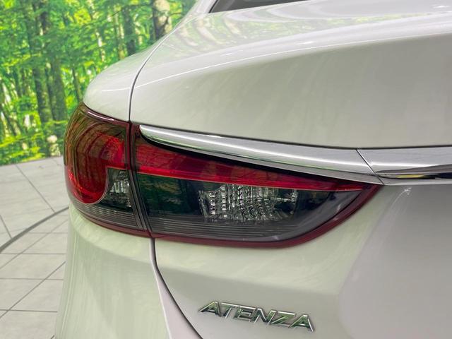 アテンザセダン ２０Ｓ　純正ＳＤナビ　バックカメラ　禁煙車　スマートキー　ＨＩＤヘッド　クルコン　純正１９インチアルミ　オートライト　デュアルエアコン　Ｂｌｕｅｔｏｏｔｈ　ＣＤ　ＤＶＤ再生　フルセグ　パドルシフト（32枚目）